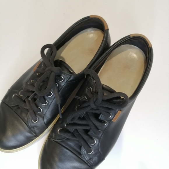 ECCO Women's Soft 7 Sneaker Black - Size 7 - Picture 9 of 10